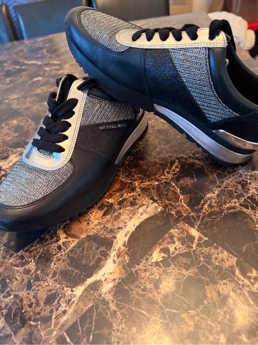 MICHAEL Michael KorsSneakers Size 6.5 Black Silver Glitter Athletic Shoes - Picture 4 of 6